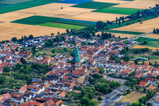 Vue aérienne de Échafaudage d'église catholique de Leidner GmbH Gerüstbau, Landau à le quartier Ottersheim in Ottersheim bei Landau dans le département Rhénanie-Palatinat, Allemagne