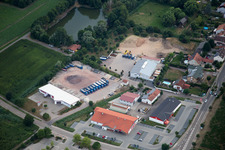 Vue aérienne de Chaussures Hanss à le quartier Herxheim in Herxheim bei Landau dans le département Rhénanie-Palatinat, Allemagne