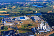 Vue aérienne de Zone industrielle d'Oberwald vue du sud-est à Wörth am Rhein dans le département Rhénanie-Palatinat, Allemagne