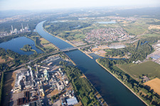 Vue aérienne de Borregaard Deutschland GmbH et Maxauer Papierfabrik GmbH à le quartier Knielingen in Karlsruhe dans le département Bade-Wurtemberg, Allemagne