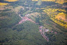Vue aérienne de Du nord-ouest à Oberschlettenbach dans le département Rhénanie-Palatinat, Allemagne