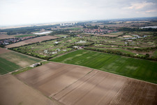 Vue oblique de Domaine du golf Golfpark Biblis-Wattenheim *****GOLF absolu à Wattenheim à le quartier Nordheim in Biblis dans le département Hesse, Allemagne