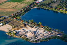 Vue aérienne de Club de voile Biblis eV à Riedsee à Biblis dans le département Hesse, Allemagne