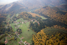 Windstein dans le département Bas Rhin, France depuis l'avion