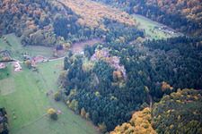 Vue d'oiseau de Windstein dans le département Bas Rhin, France
