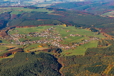 Vue aérienne de Champs agricoles et surfaces utilisables à le quartier Weiten-Gesäß in Michelstadt dans le département Hesse, Allemagne