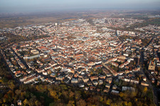 Landau in der Pfalz dans le département Rhénanie-Palatinat, Allemagne hors des airs