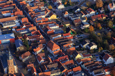 Vue aérienne de L'hôtel de ville à Kandel dans le département Rhénanie-Palatinat, Allemagne