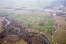 Vue aérienne de Terrain de golf à Postmünster dans le département Bavière, Allemagne