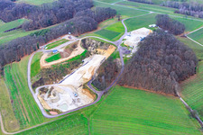 Photographie aérienne de Carrière de sable/mine à ciel ouvert à le quartier Gleiszellen in Gleiszellen-Gleishorbach dans le département Rhénanie-Palatinat, Allemagne