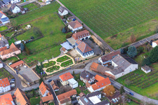 Parc de l'Hôtel Schlössl Oberotterbach à Oberotterbach dans le département Rhénanie-Palatinat, Allemagne depuis l'avion
