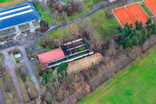 Salle de sport et stade du TuS 1908 Schaidt, club de tir Schaidt | Zur Gogglerstubb et courts de tennis du TC Bienwald Schaidt à le quartier Schaidt in Wörth am Rhein dans le département Rhénanie-Palatinat, Allemagne d'en haut