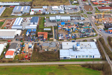 Vue aérienne de Zone industrielle In den Birkenwiesen avec Medardt MBM GmbH à le quartier Offenbach in Offenbach an der Queich dans le département Rhénanie-Palatinat, Allemagne