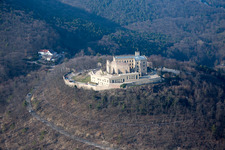 Photographie aérienne de Château de Hambach à le quartier Diedesfeld in Neustadt an der Weinstraße dans le département Rhénanie-Palatinat, Allemagne