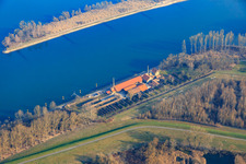 Vue aérienne de Musée de la briqueterie de Sondernheim sur le barrage du Rhin à Germersheim dans le département Rhénanie-Palatinat, Allemagne