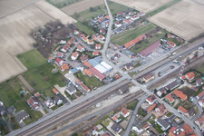 Vue aérienne de Rœschwoog dans le département Bas Rhin, France