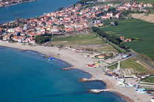 Marinella di Sarzana dans le département Ligurie, Italie hors des airs