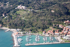 Photographie aérienne de Fiumaretta di Ameglia dans le département Ligurie, Italie