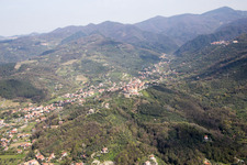 Nicola dans le département Ligurie, Italie d'en haut