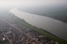 Ca' Tiepolo dans le département Vénétie, Italie hors des airs