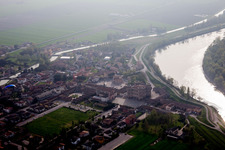 Vue aérienne de Mesola dans le département Ferrara, Italie