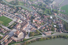 Mesola dans le département Ferrara, Italie vue du ciel