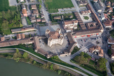 Mesola dans le département Ferrara, Italie du point de vue du drone