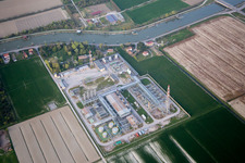 Vue aérienne de Casalborsetti dans le département Émilie-Romagne, Italie