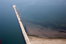 Vue aérienne de Sottomarina à Faro dans le département Vénétie, Italie
