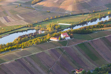 Photographie aérienne de Vogelsburg à le quartier Escherndorf in Volkach dans le département Bavière, Allemagne