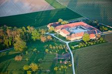 Vue aérienne de Ferme à Volkach dans le département Bavière, Allemagne