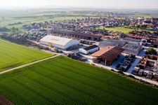 Vue aérienne de Sites de l'usine Holzwerke GLEITSMANN GmbH à le quartier Unterspiesheim in Kolitzheim dans le département Bavière, Allemagne