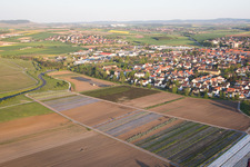 Vue aérienne de Quartier Hoheim in Kitzingen dans le département Bavière, Allemagne