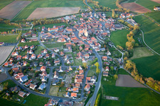 Vue aérienne de Quartier Stadelschwarzach in Prichsenstadt dans le département Bavière, Allemagne