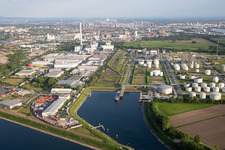 BASF Friesenheim à le quartier Neckarstadt-West in Mannheim dans le département Bade-Wurtemberg, Allemagne d'en haut
