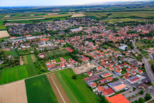 Photographie aérienne de Westhofen dans le département Rhénanie-Palatinat, Allemagne