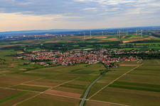 Vue aérienne de Quartier Abenheim in Worms dans le département Rhénanie-Palatinat, Allemagne