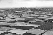 Photographie aérienne de Francfort depuis le nord-est à le quartier Kilianstädten in Schöneck dans le département Hesse, Allemagne