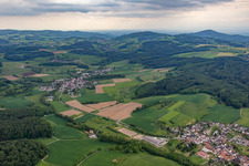 Vue aérienne de Dans Modautal à le quartier Ernsthofen in Modautal dans le département Hesse, Allemagne