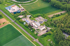Vue aérienne de Station d'épuration Lorsch et biogaz Lorsch GmbH&Co.KG à Lorsch dans le département Hesse, Allemagne