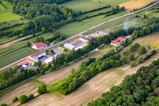 Vue aérienne de Gebr. Unglaub + Co à le quartier Zeutern in Ubstadt-Weiher dans le département Bade-Wurtemberg, Allemagne