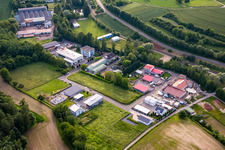 Vue aérienne de Industriestraße avec Rohtermel Tankschutz GmbH à le quartier Zeutern in Ubstadt-Weiher dans le département Bade-Wurtemberg, Allemagne