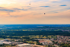 Vue aérienne de Montgolfières à Östringen dans le département Bade-Wurtemberg, Allemagne