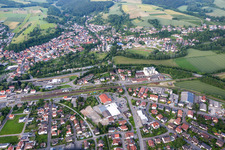 Vue aérienne de Les rives de l'Elsenz à Meckesheim dans le département Bade-Wurtemberg, Allemagne