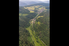 Vue aérienne de Quartier Brombach in Eberbach dans le département Bade-Wurtemberg, Allemagne
