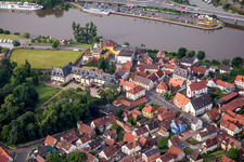 Vue aérienne de Palais Corps de Logis à Kreuzwertheim dans le département Bavière, Allemagne