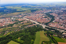 Vue aérienne de Leistenstr à le quartier Steinbachtal in Würzburg dans le département Bavière, Allemagne