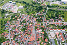 Vue aérienne de Village - Vue à le quartier Obermaßfeld in Obermaßfeld-Grimmenthal dans le département Thuringe, Allemagne