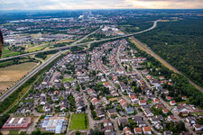 Vue aérienne de Schwetzingen dans le département Bade-Wurtemberg, Allemagne