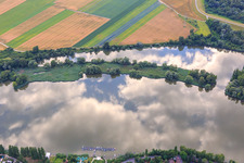 Vue oblique de Amarrage du bateau SAV Altrip sur le Neuhofener Altrhein à Altrip dans le département Rhénanie-Palatinat, Allemagne